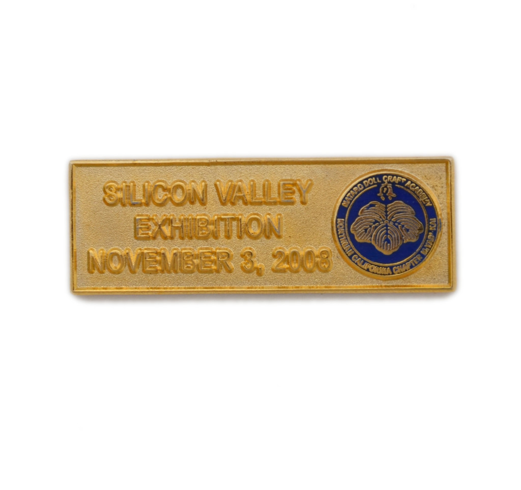 exhibition lapel pins